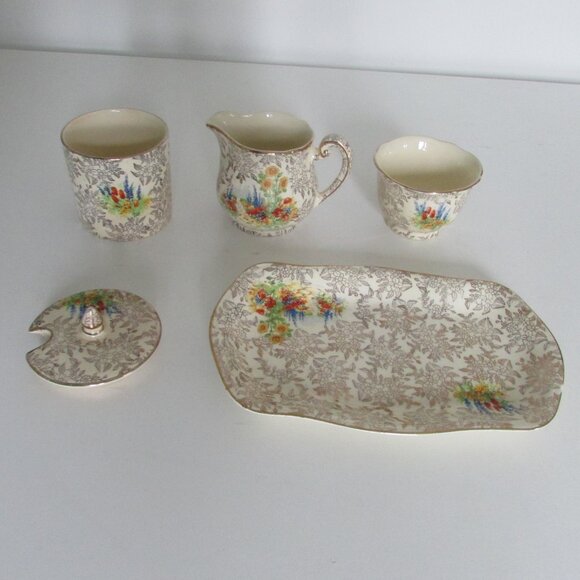 Vintage Sugar and Creamer Tray set, Shelton Ivory - Picture 8 of 10